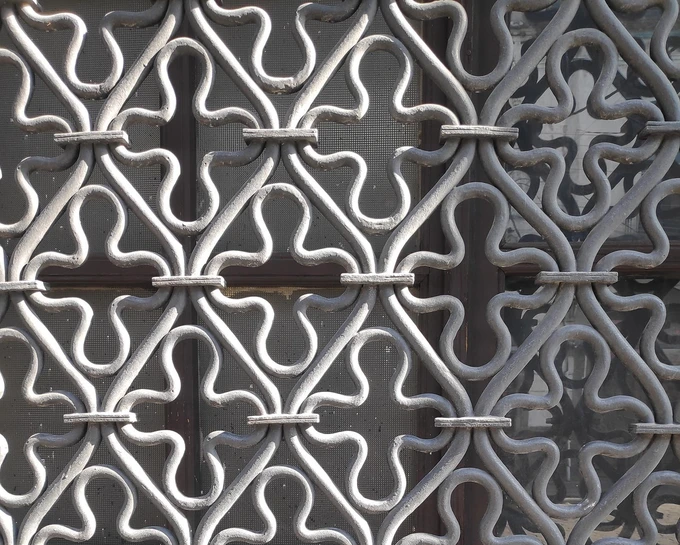 Relaties: hechten of loslaten?